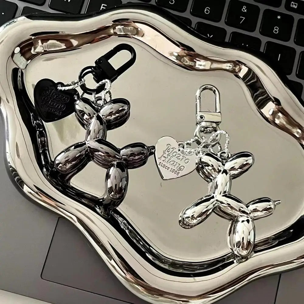 Cute Cartoon Balloon Dog Keychain – Couple Keyring Gift for Women, Men & Car Accessories