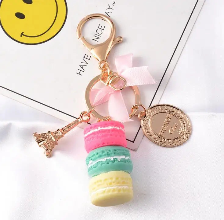 Resin Macaron Cake Keychain Metal Eiffel Tower Bag Charm keyring Wedding Supplies Keychain Favor DHL SN1980