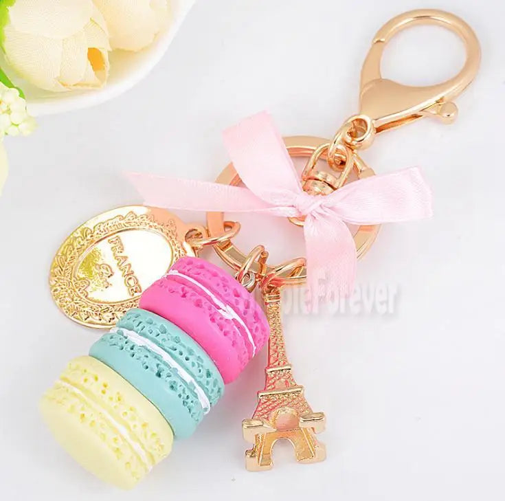 Resin Macaron Cake Keychain Metal Eiffel Tower Bag Charm Keyring Wedding Supplies Keychain Favors DHL Free Shipping