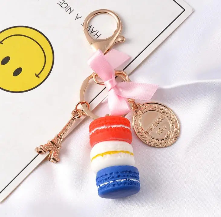 Resin Macaron Cake Keychain Metal Eiffel Tower Bag Charm keyring Wedding Supplies Keychain Favor DHL SN1980