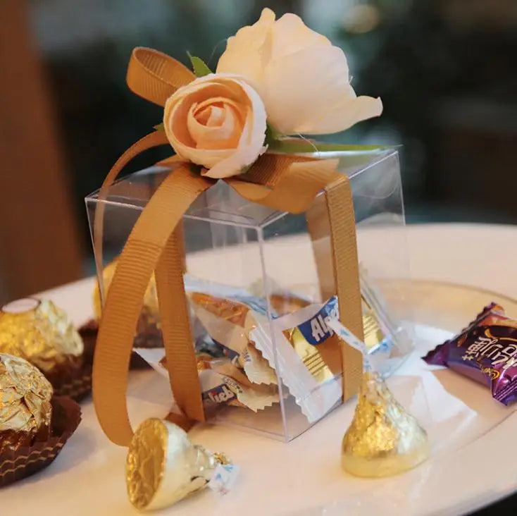 600pcs PVC Favour Boxes Wedding Birthday Party Candy Macaron Cake Engage Flower Ribbon Square Gift Box festive supplies SN1831