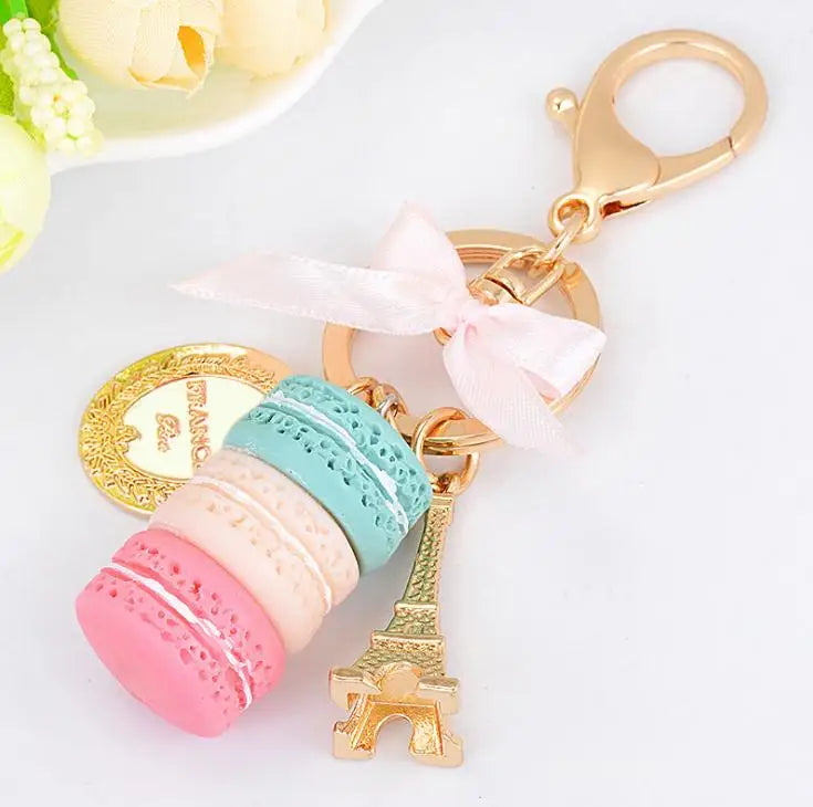Resin Macaron Cake Keychain Metal Eiffel Tower Bag Charm keyring Wedding Supplies Keychain Favors DHL Free Shipping SN1547