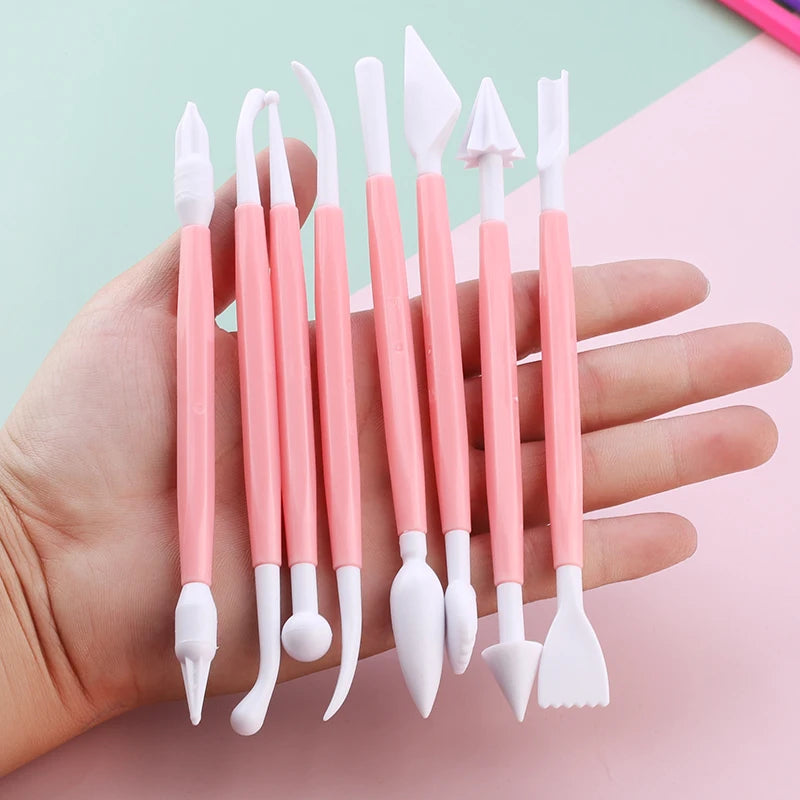 8pcs Fondant Cake Decorating Tools – Double-Ended Carving & Flower Modeling Set (16 Patterns)