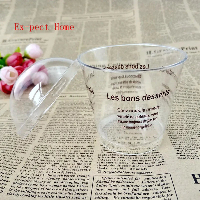 200pcs 180ml Plastic Tiramisu Cup Clear Mousse Cup Sawdust Cup with Dome Lid Disposable Dessert Cake Cups Party Supplies