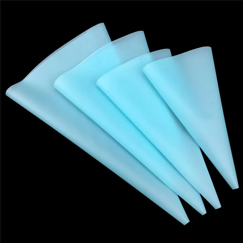 4pcs Silicone Piping Bags with Nozzles – Reusable Icing Bags for Cake Decorating & Pastry Cream
