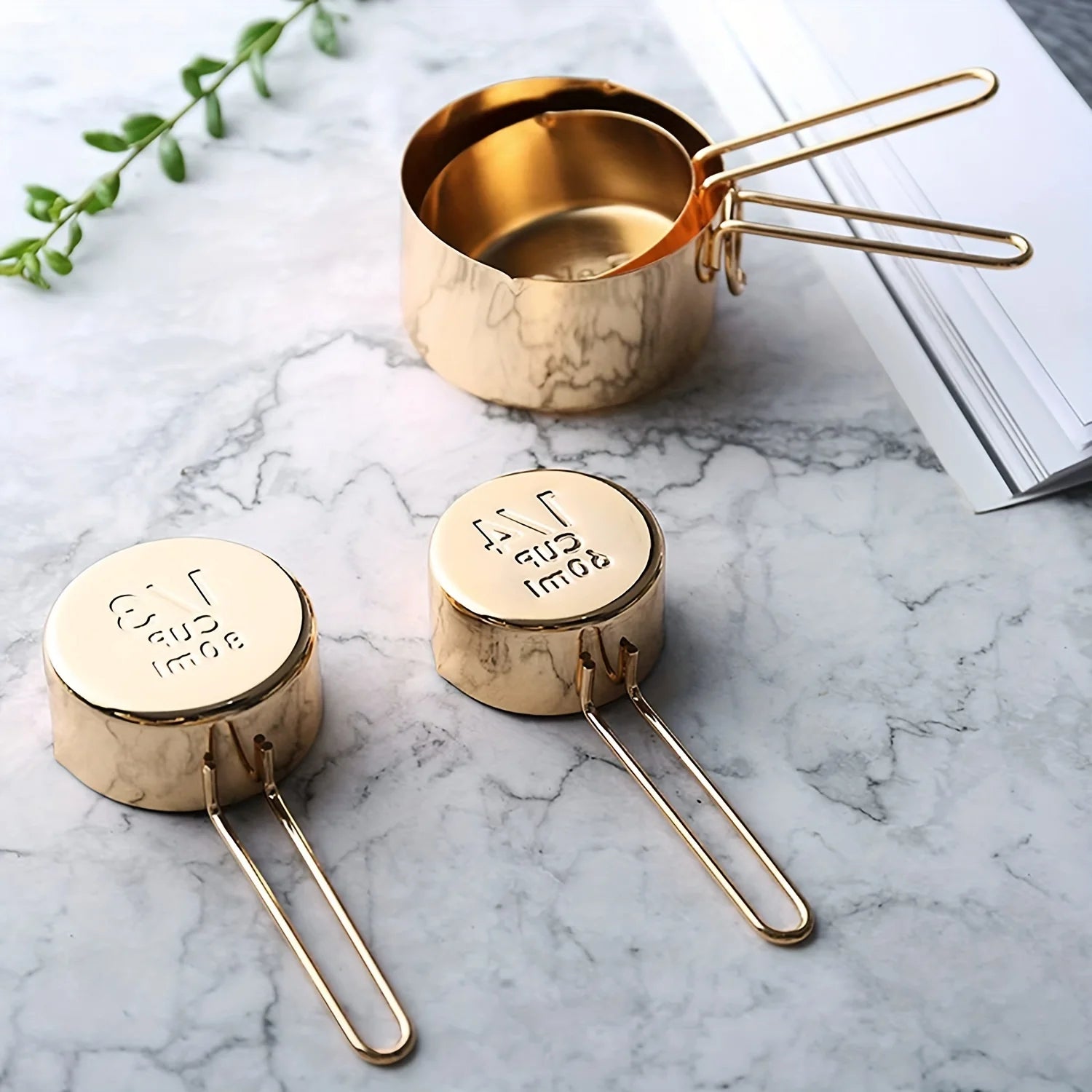 Golden Measuring Cups and Spoons Set - Stylish, Durable, Perfect for Cooking, Baking, Ingredients
