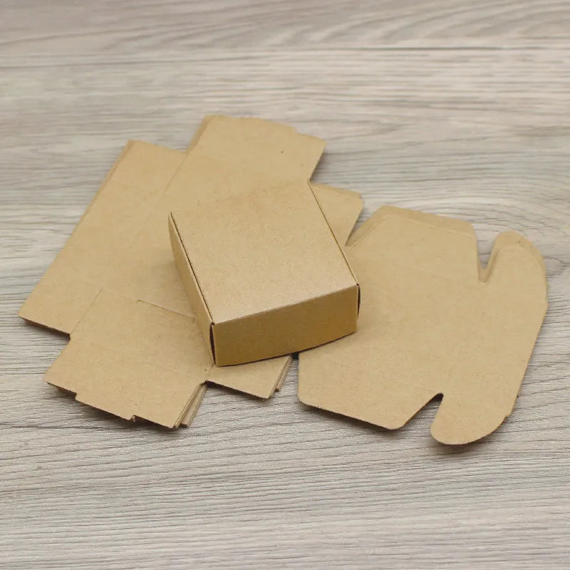 10pcs Kraft Paper Gift Boxes (5.5×5.5×2.5cm) – DIY Packaging for Christmas, Candy & Party Favors
