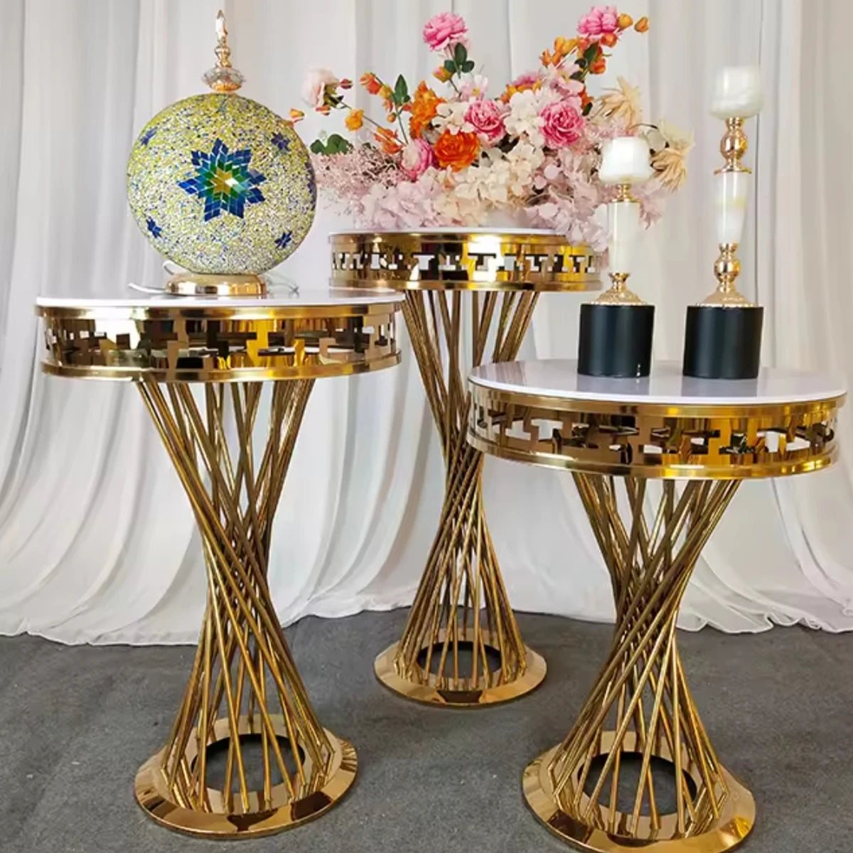 3pcs/set)mirror top gold wedding plinths wedding supplies cake stand acrylic plinths display stand plinth stand 676