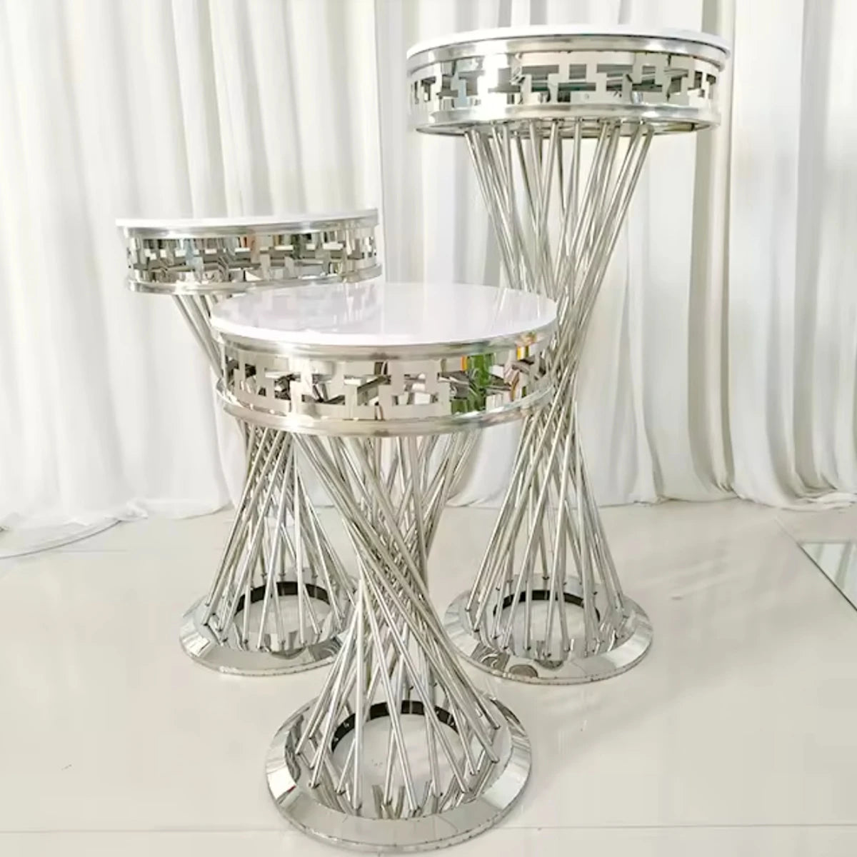3pcs/set)mirror top gold wedding plinths wedding supplies cake stand acrylic plinths display stand plinth stand 676