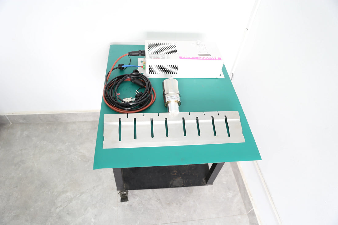 Factory Supply Knife Cheese Cake Cutting Machine Bread Cake Slicer Ultrasonic slicing blade