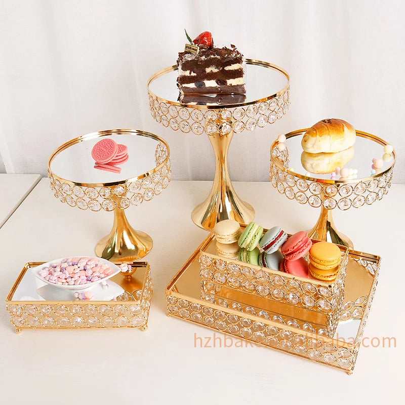 New Design Party Decorations 16-Piece Aluminum Alloy Golden Dessert Stand Wedding Supplies Cake Stand Suit Dessert Table