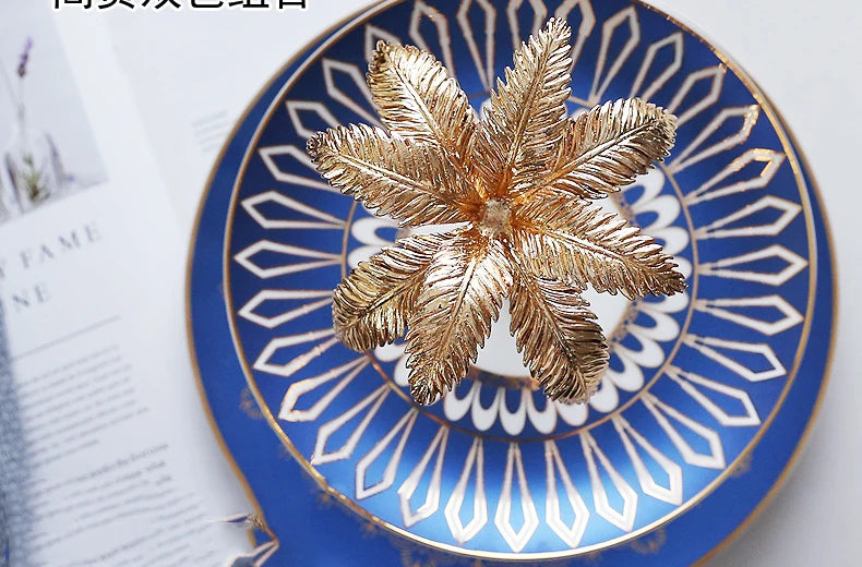 Gold Coconut Tree Statue Ceramic Plate Cake Candy Dessert Stand Rack Palm Tree Holder Home Party Festival Cake Tool Supplies