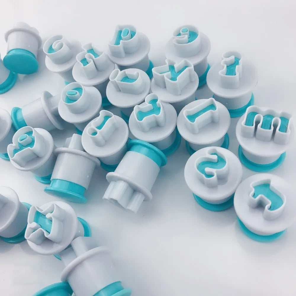 26pcs Push Easy Mini Upper&amp;Lowercase alphabet letter Cookie Cutter Cake pops Baking Mold fondant cutter cake decoration tools