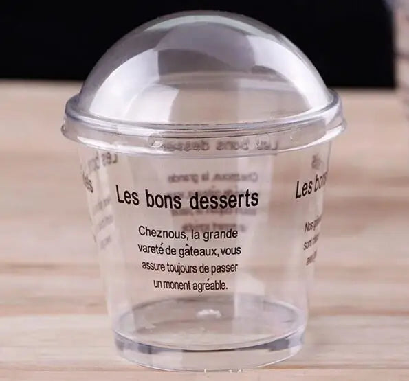 200pcs 180ml Plastic Tiramisu Cup Clear Mousse Cup Sawdust Cup with Dome Lid Disposable Dessert Cake Cups Party Supplies