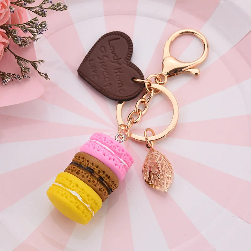 200pcs Resin Macaron Cake Keychain Metal Eiffel Tower Bag Charm keyring Wedding Supplies Keychain Favors