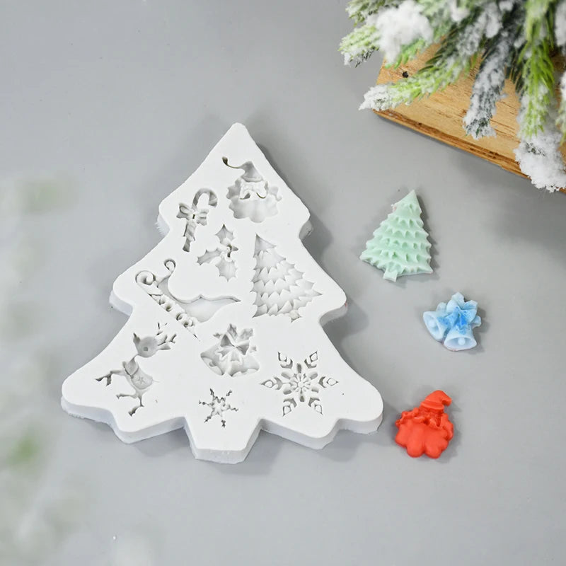 Chrsitmas Decor Silicone Mold Snowflake Xmas Tree Shape Baking Tool Cake Mold Candy Chocolate Biscuits Mould Decoration Supplies