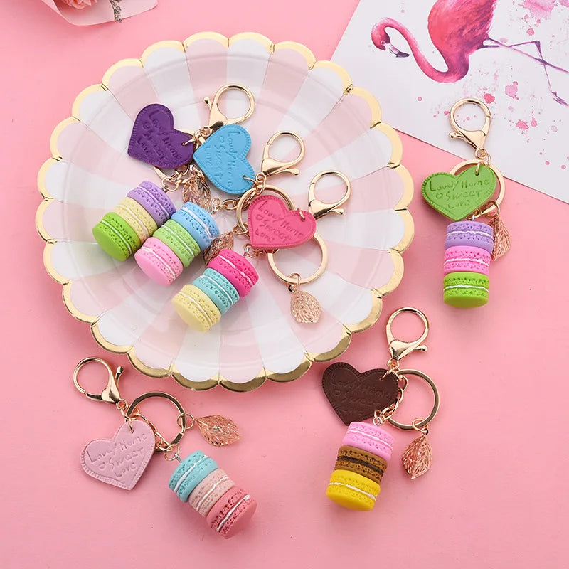 200pcs Resin Macaron Cake Keychain Metal Eiffel Tower Bag Charm keyring Wedding Supplies Keychain Favors