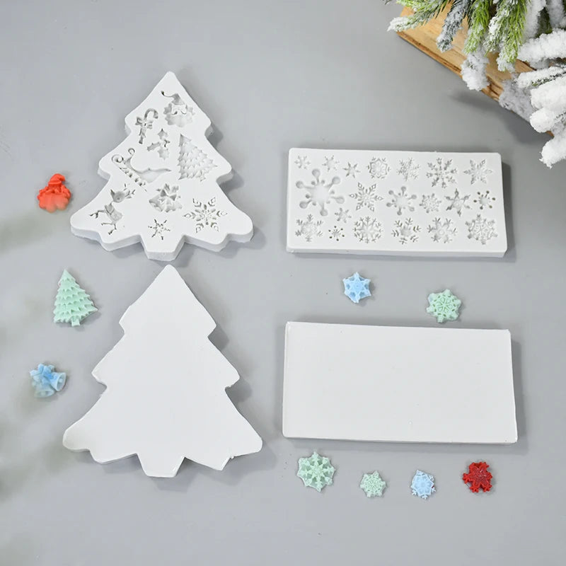 Chrsitmas Decor Silicone Mold Snowflake Xmas Tree Shape Baking Tool Cake Mold Candy Chocolate Biscuits Mould Decoration Supplies
