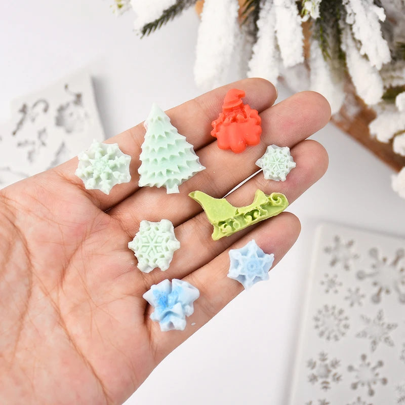 Chrsitmas Decor Silicone Mold Snowflake Xmas Tree Shape Baking Tool Cake Mold Candy Chocolate Biscuits Mould Decoration Supplies