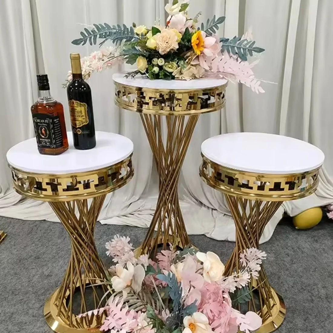 3pcs/set)mirror top gold wedding plinths wedding supplies cake stand acrylic plinths display stand plinth stand 676