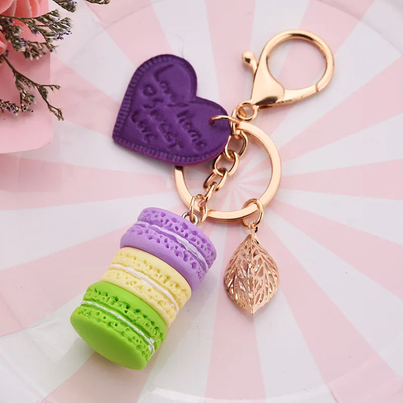 200pcs Resin Macaron Cake Keychain Metal Eiffel Tower Bag Charm keyring Wedding Supplies Keychain Favors