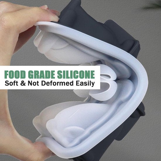 3D Labrador Ice Cube Mold - With Integrated Funnel - Dog Friendly Shape - Silicone &amp; Easy De-molding