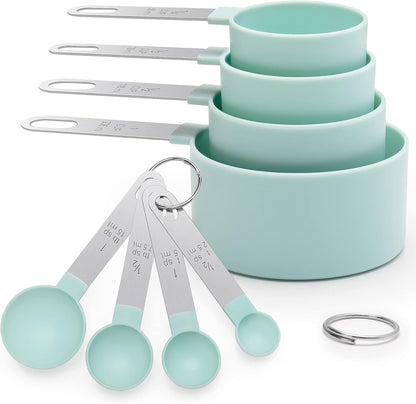 Measuring Cups &amp; Spoons - Interlocking measuring cups for measuring dry or liquid ingredients - Stainless steel handles - Set of 8