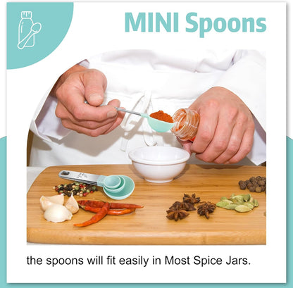 Measuring Cups &amp; Spoons - Interlocking measuring cups for measuring dry or liquid ingredients - Stainless steel handles - Set of 8